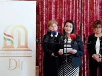 Nők Magyarországért Díj: az 5 millió forintos elismerésre július végéig bárki jelölhet és jelölhető!